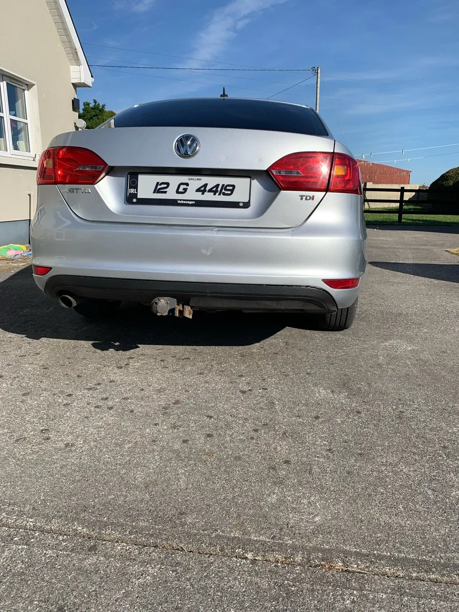 VW Jetta 2012 - Image 3