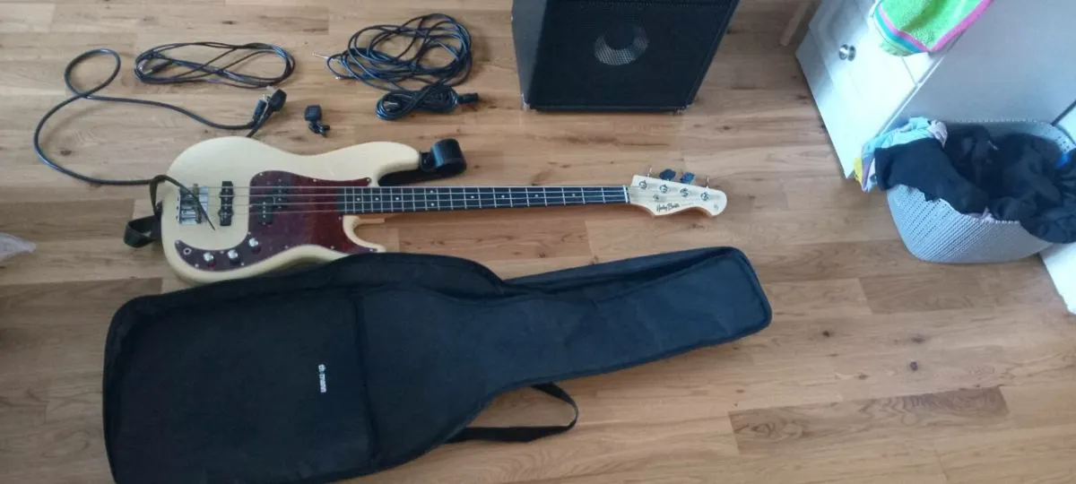 Thmann bass and case with hartke hd50 - Image 3
