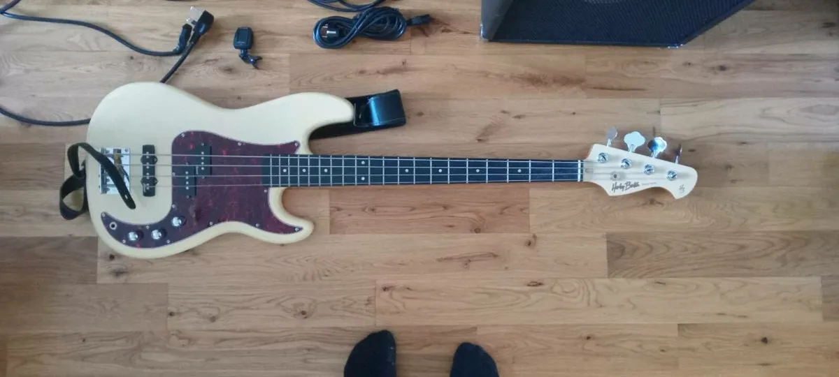 Thmann bass and case with hartke hd50 - Image 4