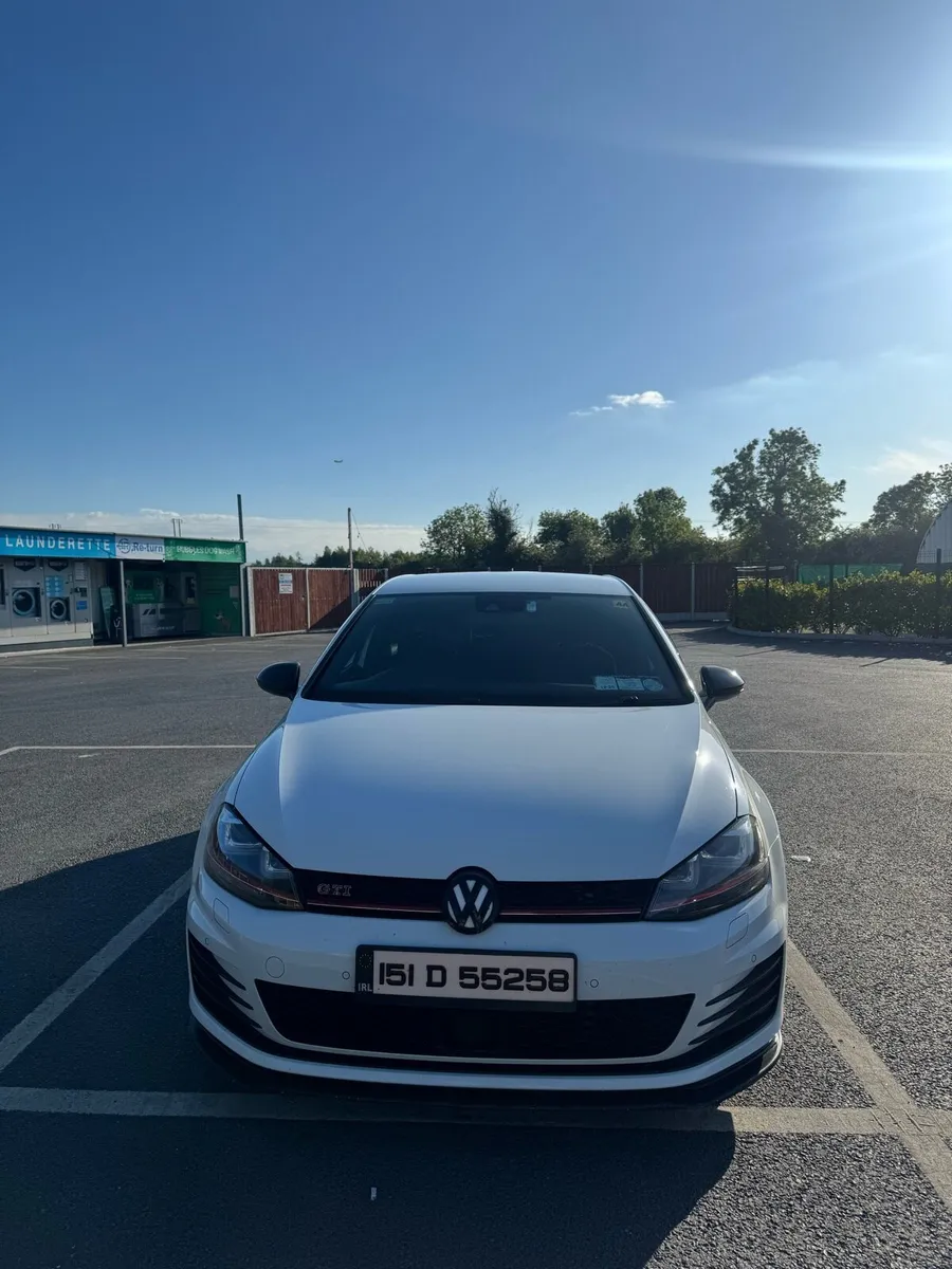 2015 MK7 Volkswagen Golf GTI - Image 4