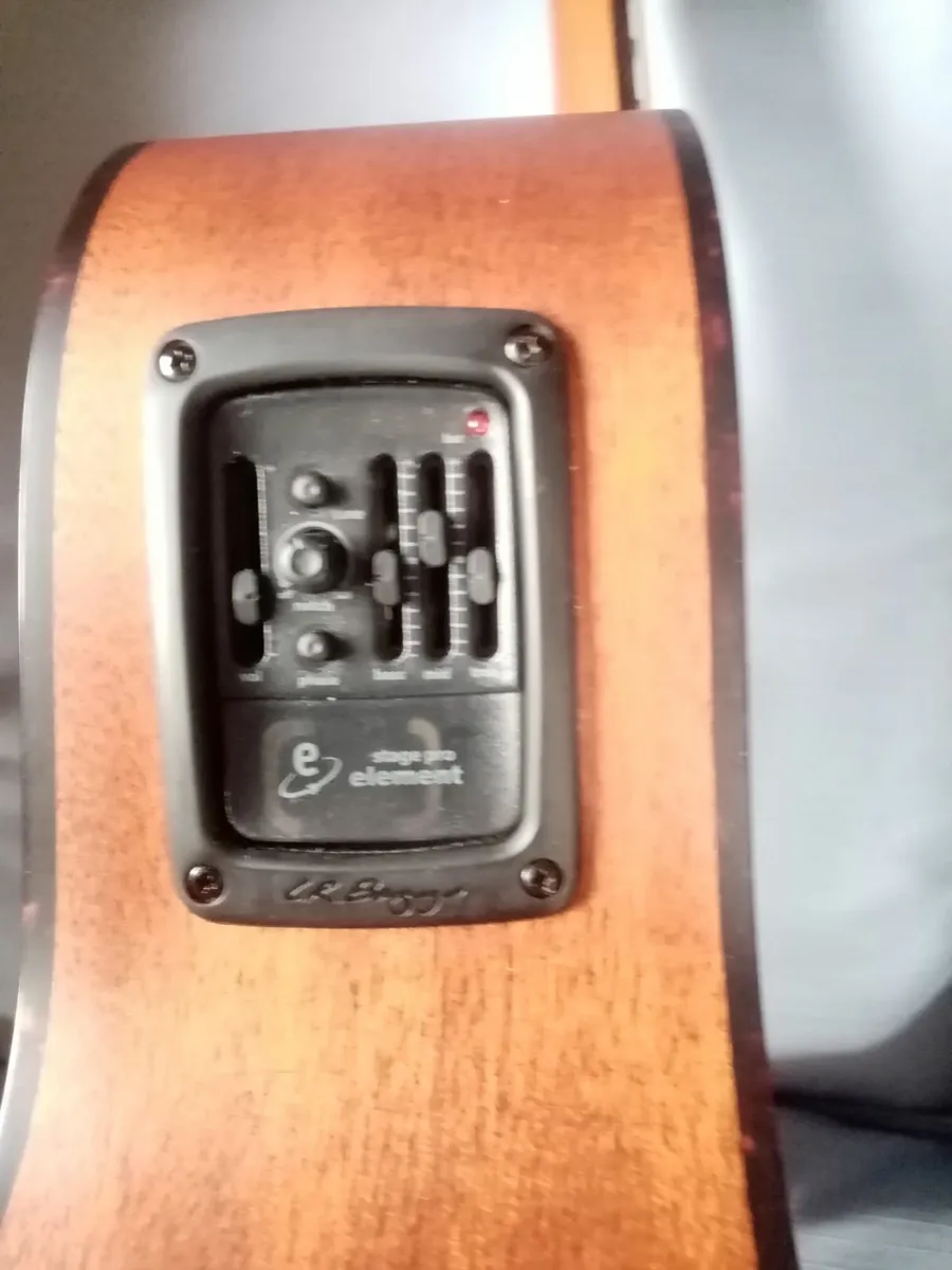 Guitar - Image 3