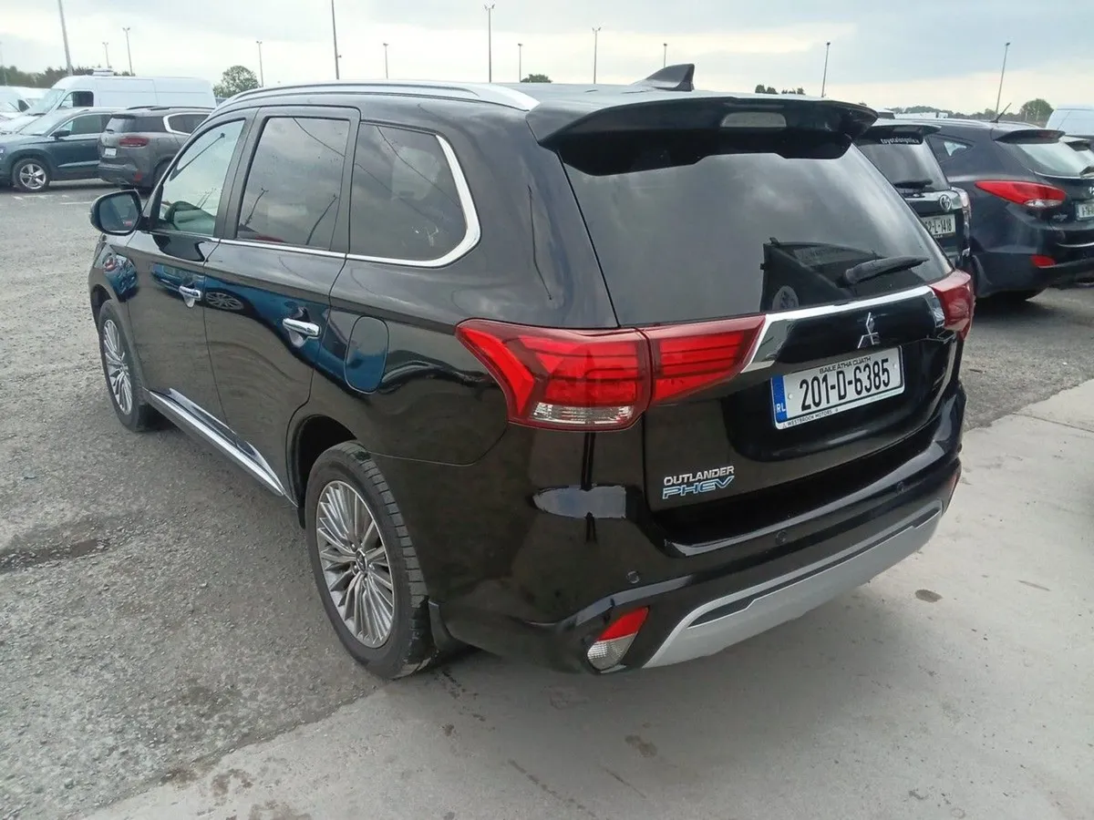 Mitsubishi Outlander Phev Insty 2360 - Image 3