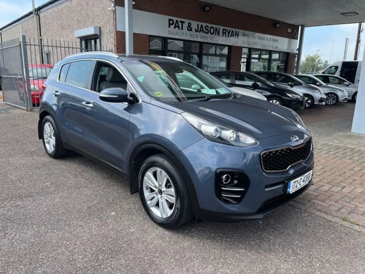 Kia Sportage 1.7 Platinum 5DR - Image 1