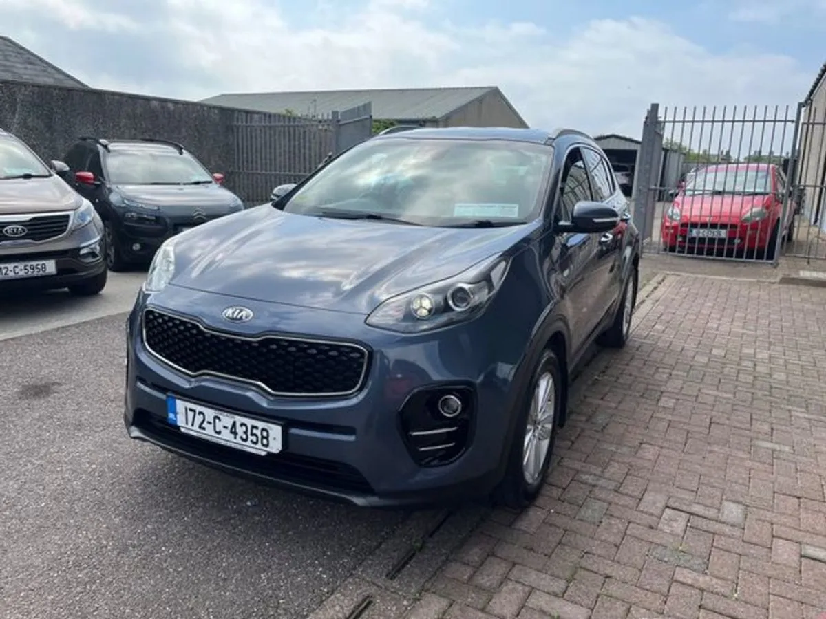 Kia Sportage 1.7 Platinum 5DR - Image 2