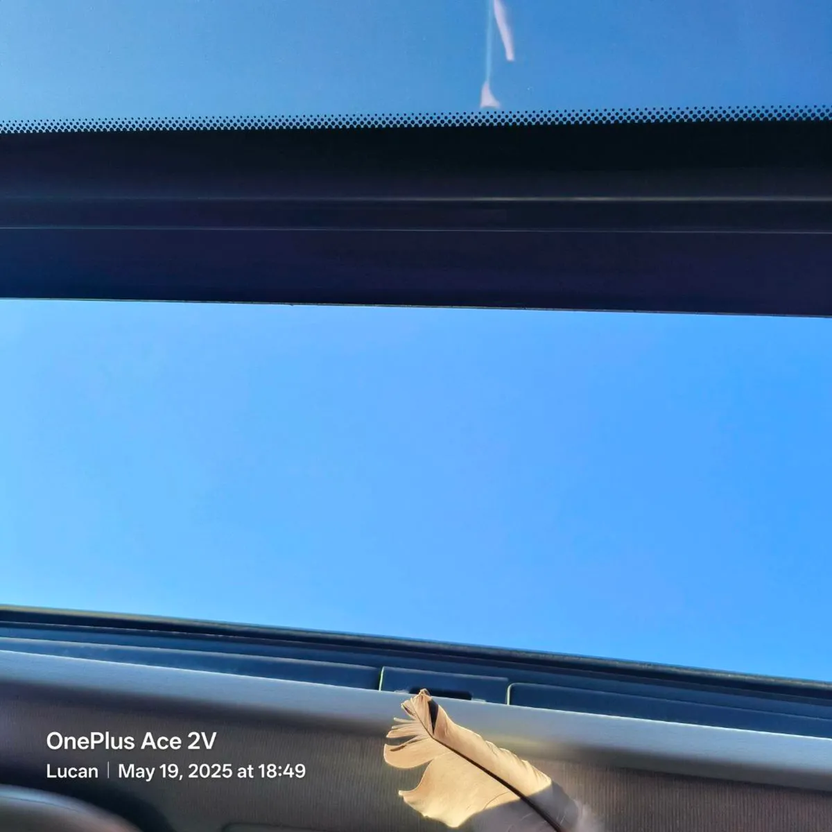 Car - Image 2
