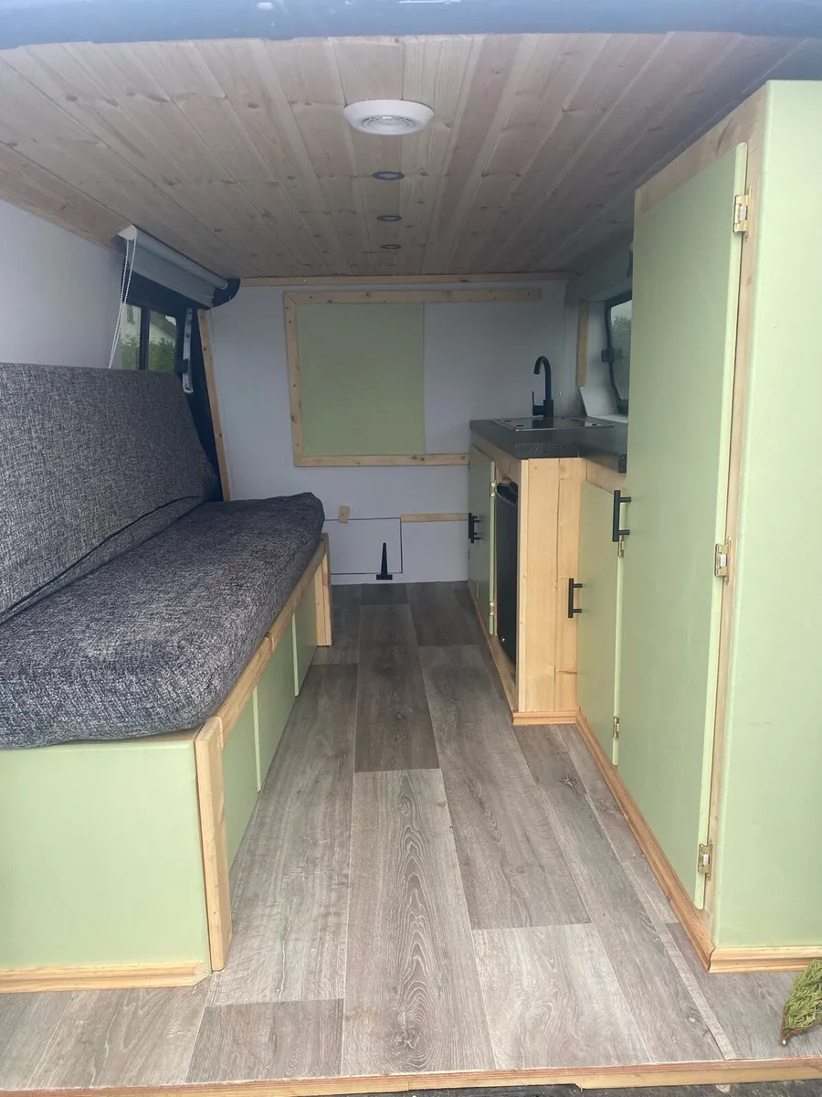 Renault Trafic Campervan 2016 - Image 1