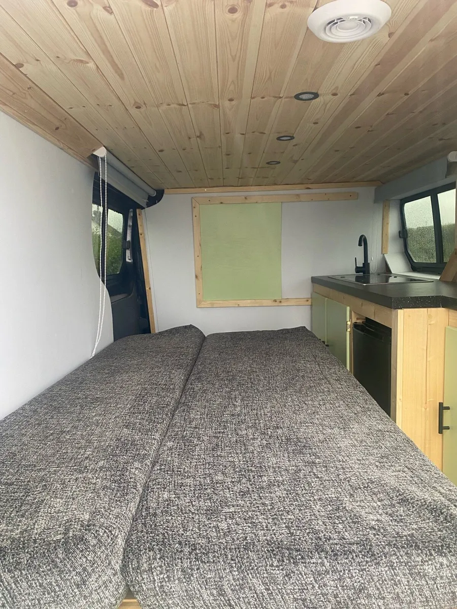 Renault Trafic Campervan 2016 - Image 4