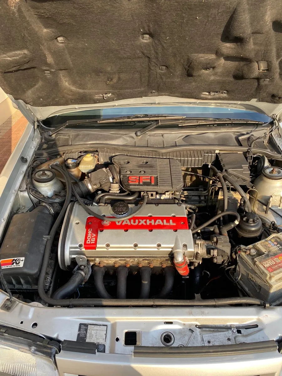 Vaxhaull Cavalier gsi - Image 2