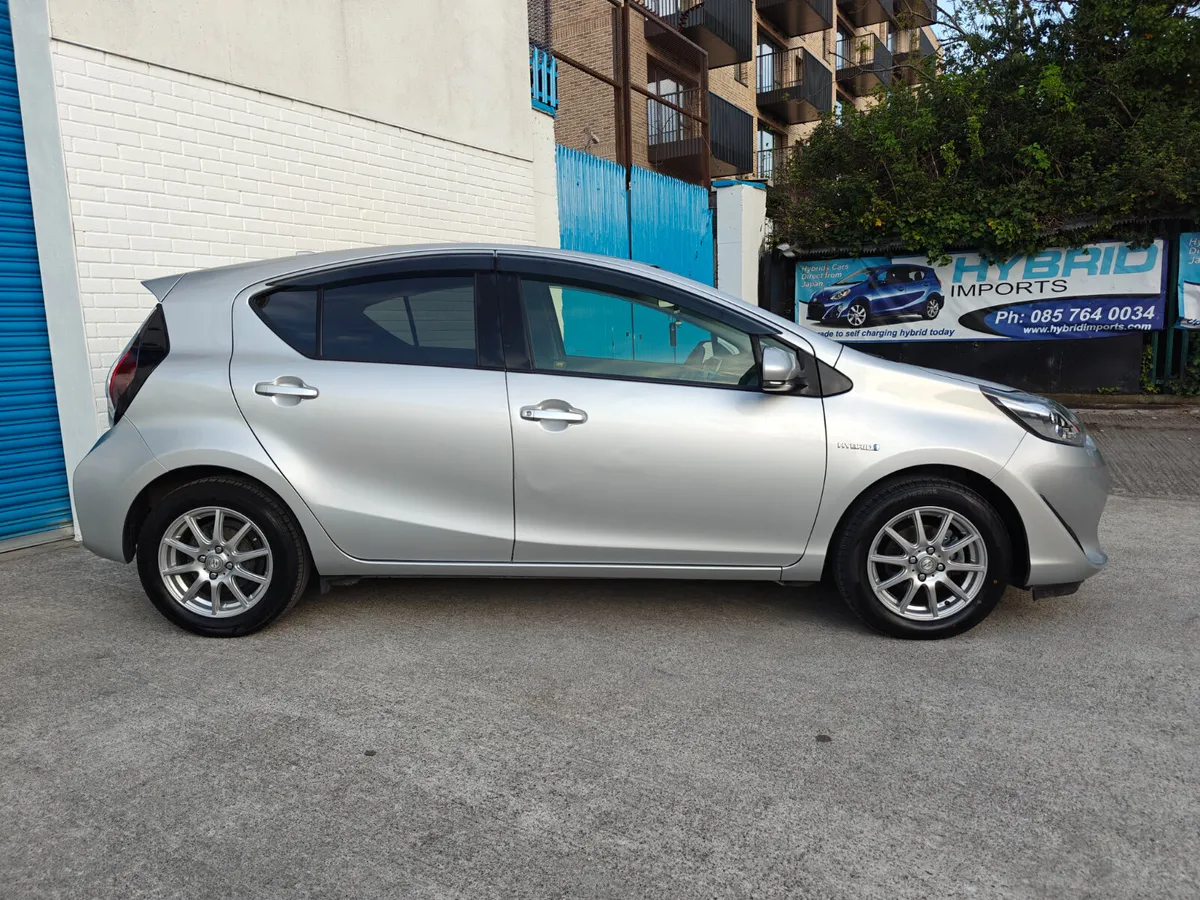 2020 TOYOTA AQUA 1.5L SELF CHARGING HYBRID - Image 4