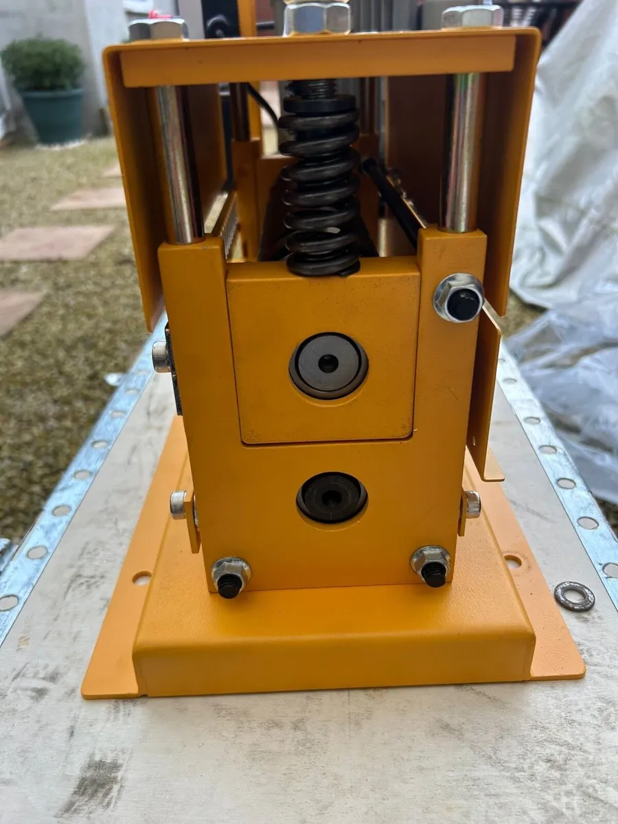 220v  Scrap Cable Stripping Machine 1mm-38mm - Image 2