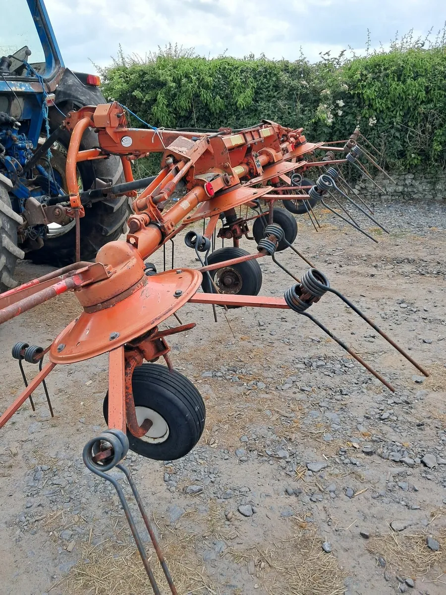 Kuhn tedder - Image 4