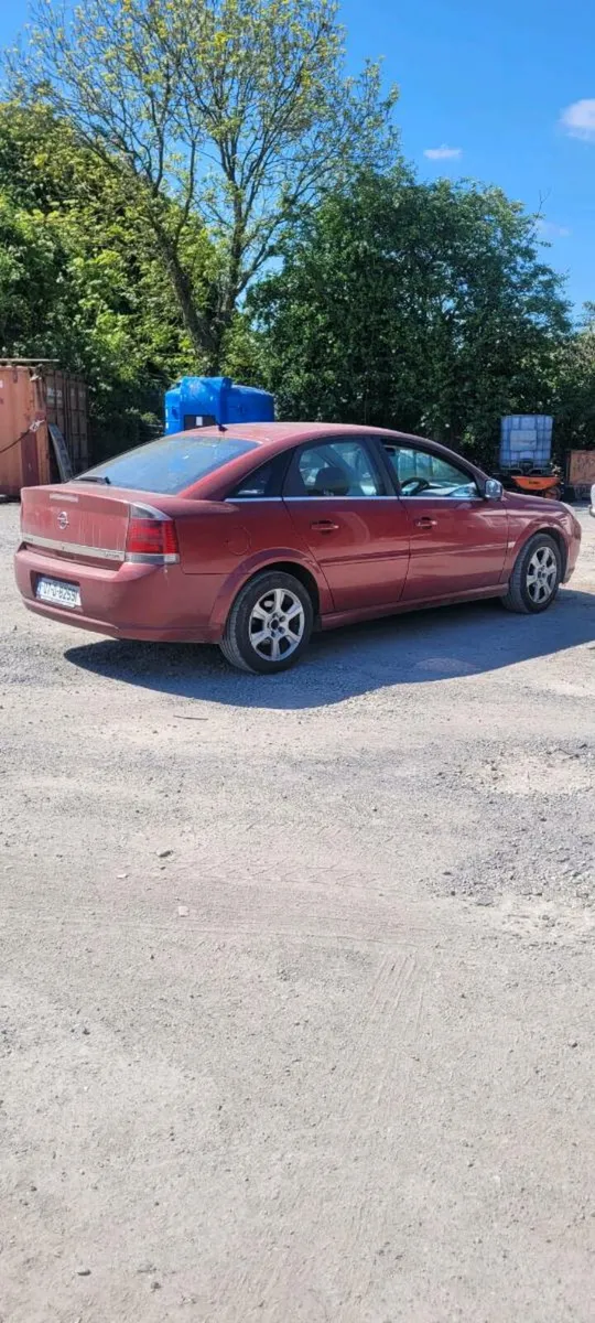 Opel Vectra Automatic - Image 2