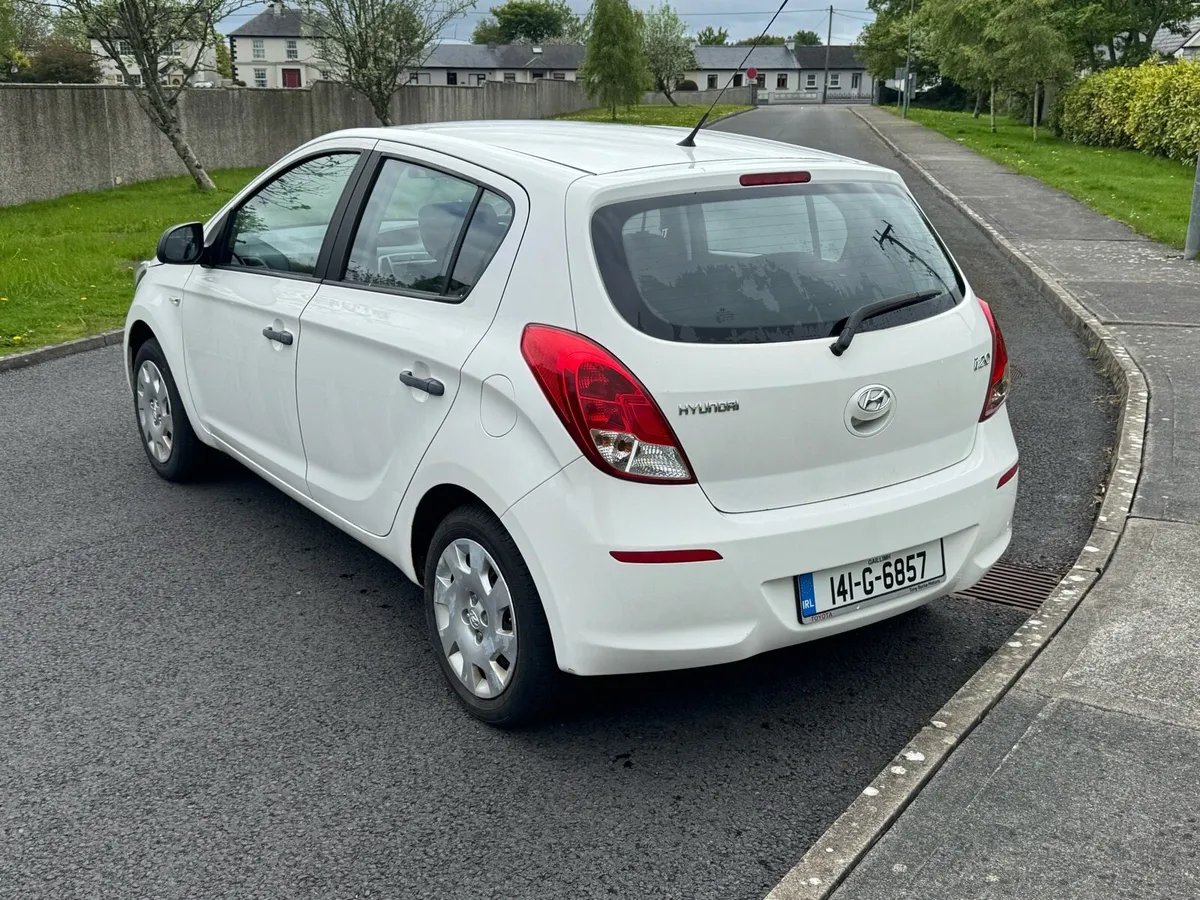 Hyundai I20 - Image 4