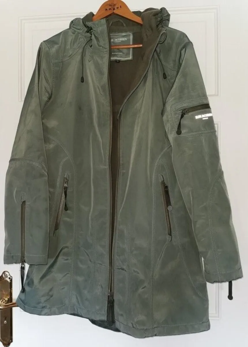 Isle Jacobsen coat - Image 1