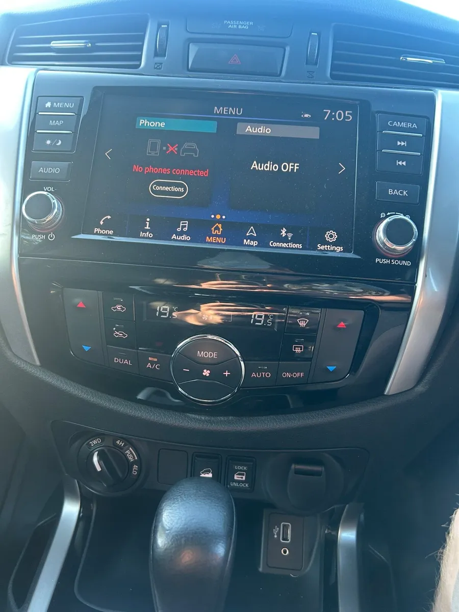 Nissan Navara 2019 - Image 4