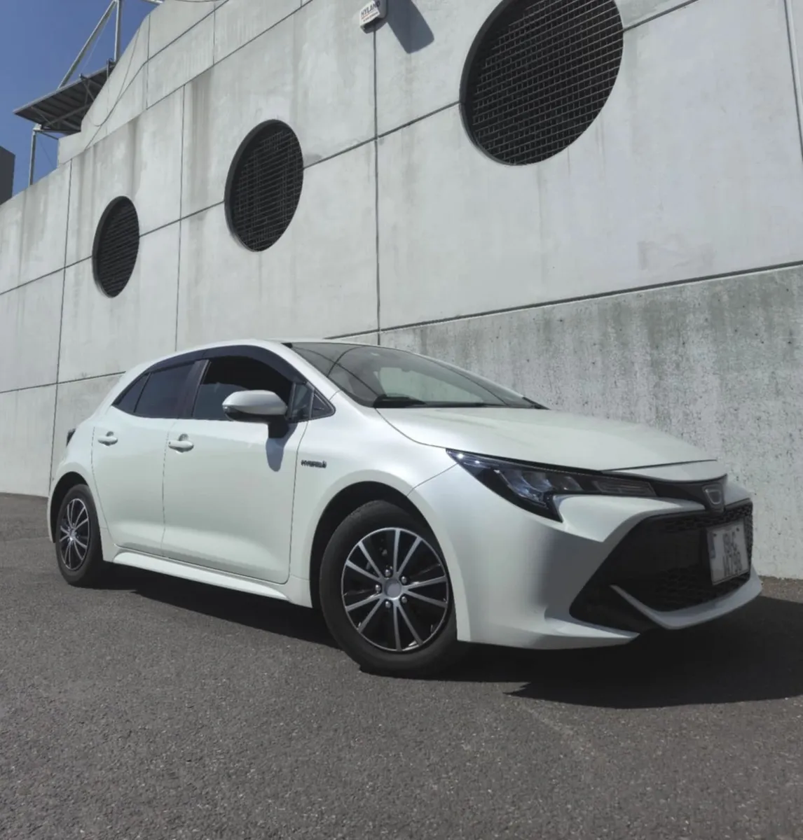 191 Toyota Corolla, 1.8 Hybrid Automatic, Low Mil - Image 1