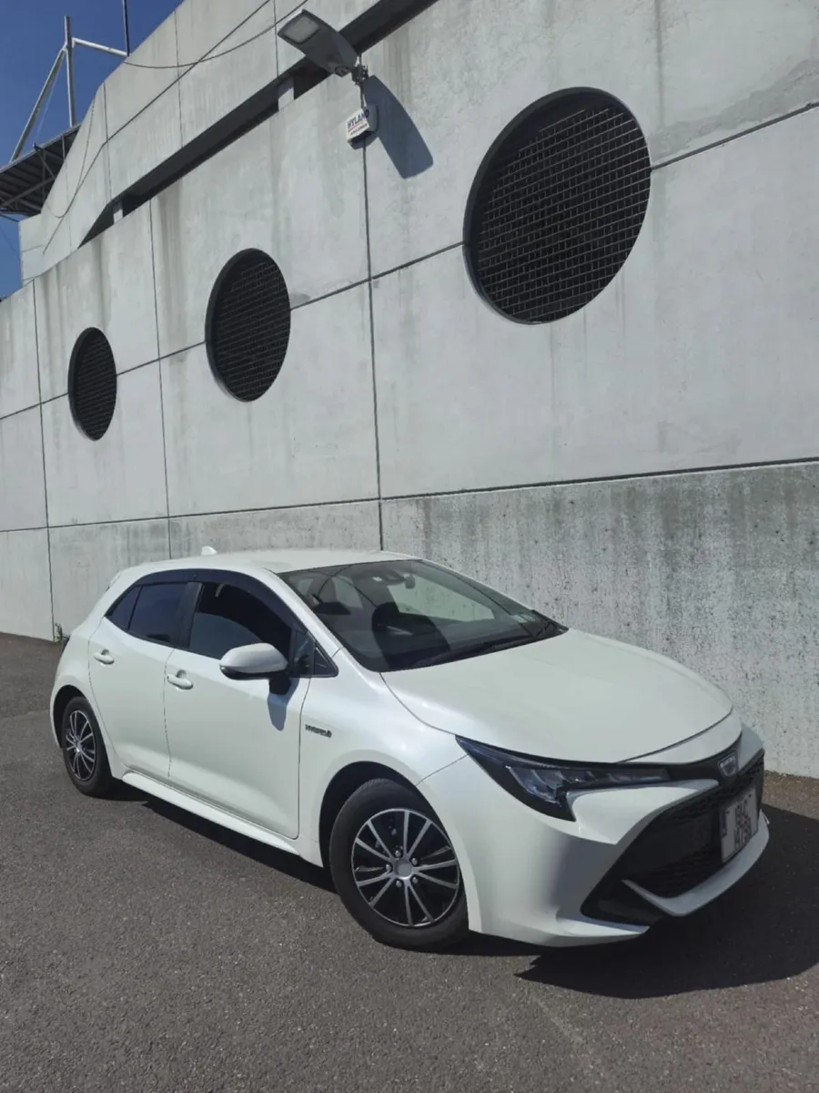 191 Toyota Corolla, 1.8 Hybrid Automatic, Low Mil - Image 2