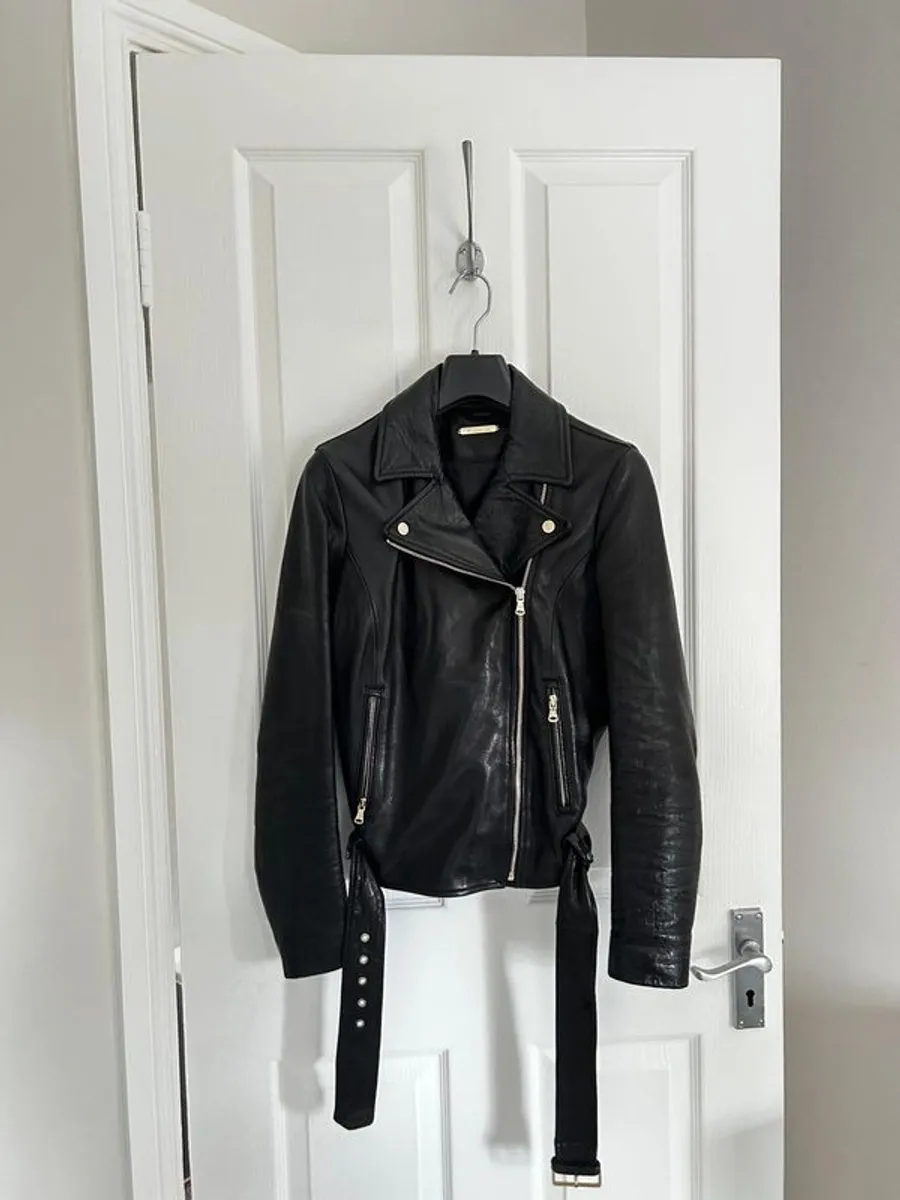 Sandro, Massimo Dutti - Image 2