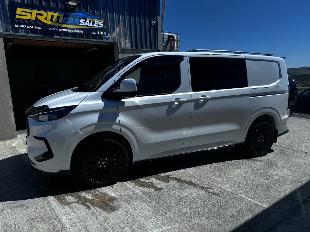 242 ford transit custom - Image 2