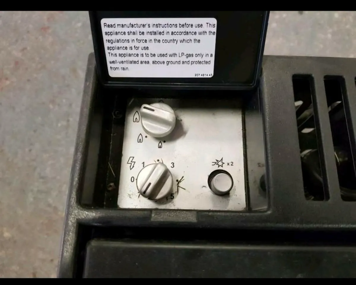 Dometic cooler/fridge - Image 2