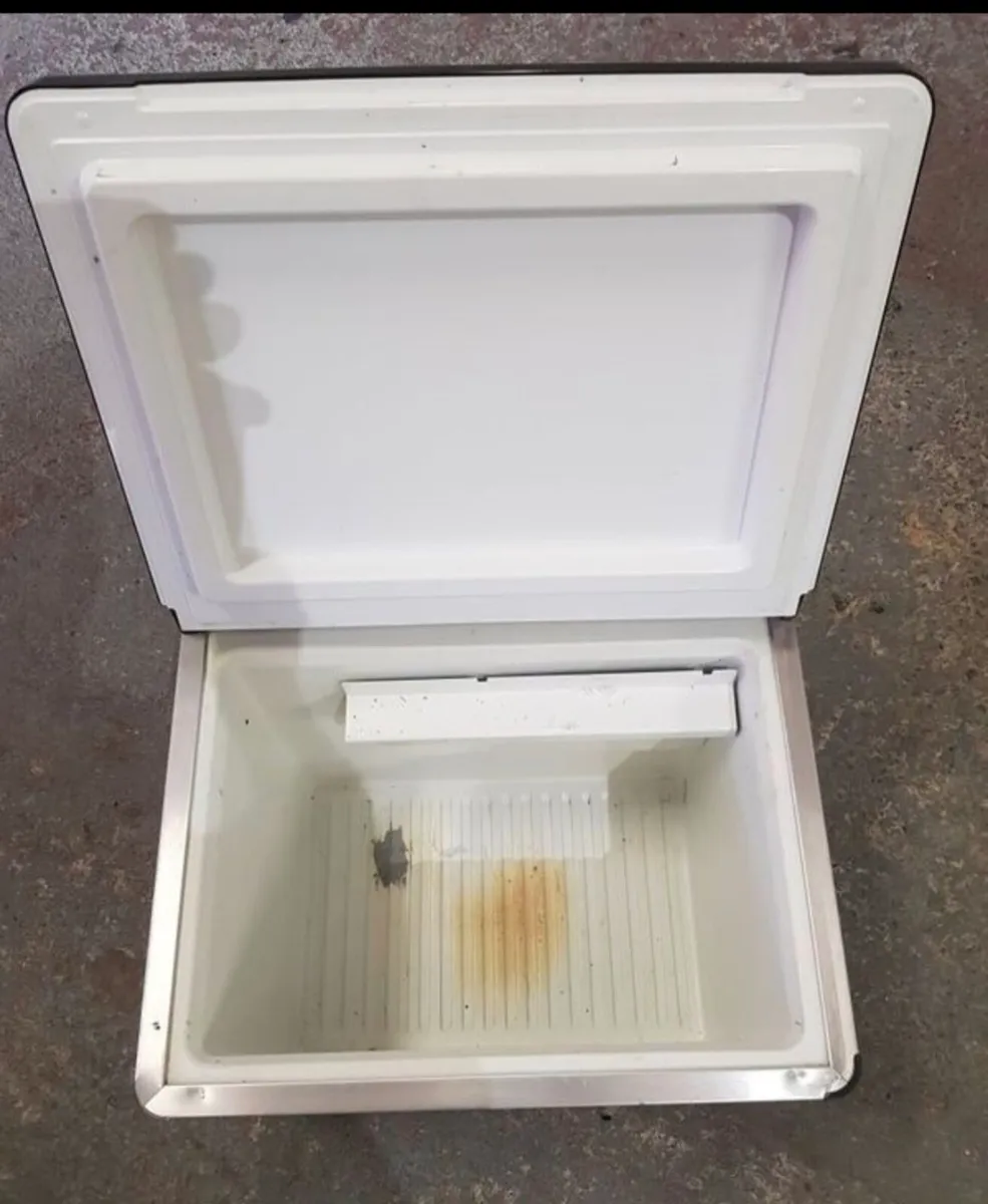 Dometic cooler/fridge - Image 3