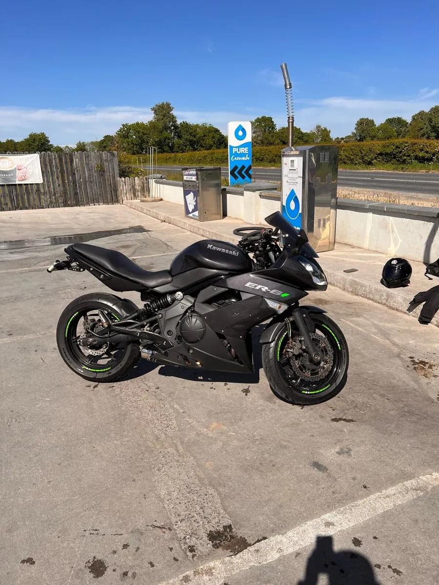 Kawasaki ER6F - Image 4
