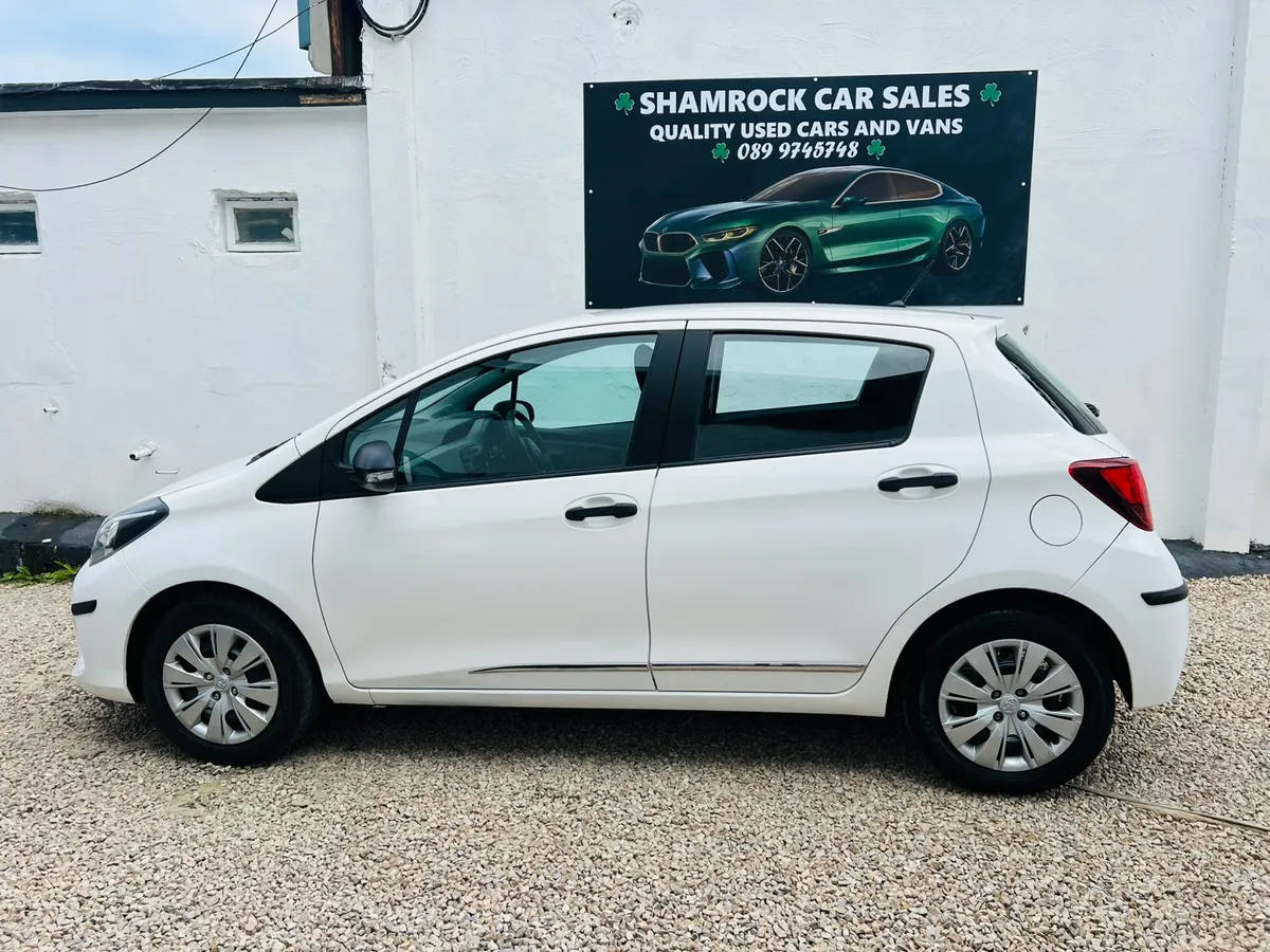 2016 Toyota Yaris 1.0 vvti Terra **Only 6500km** - Image 2