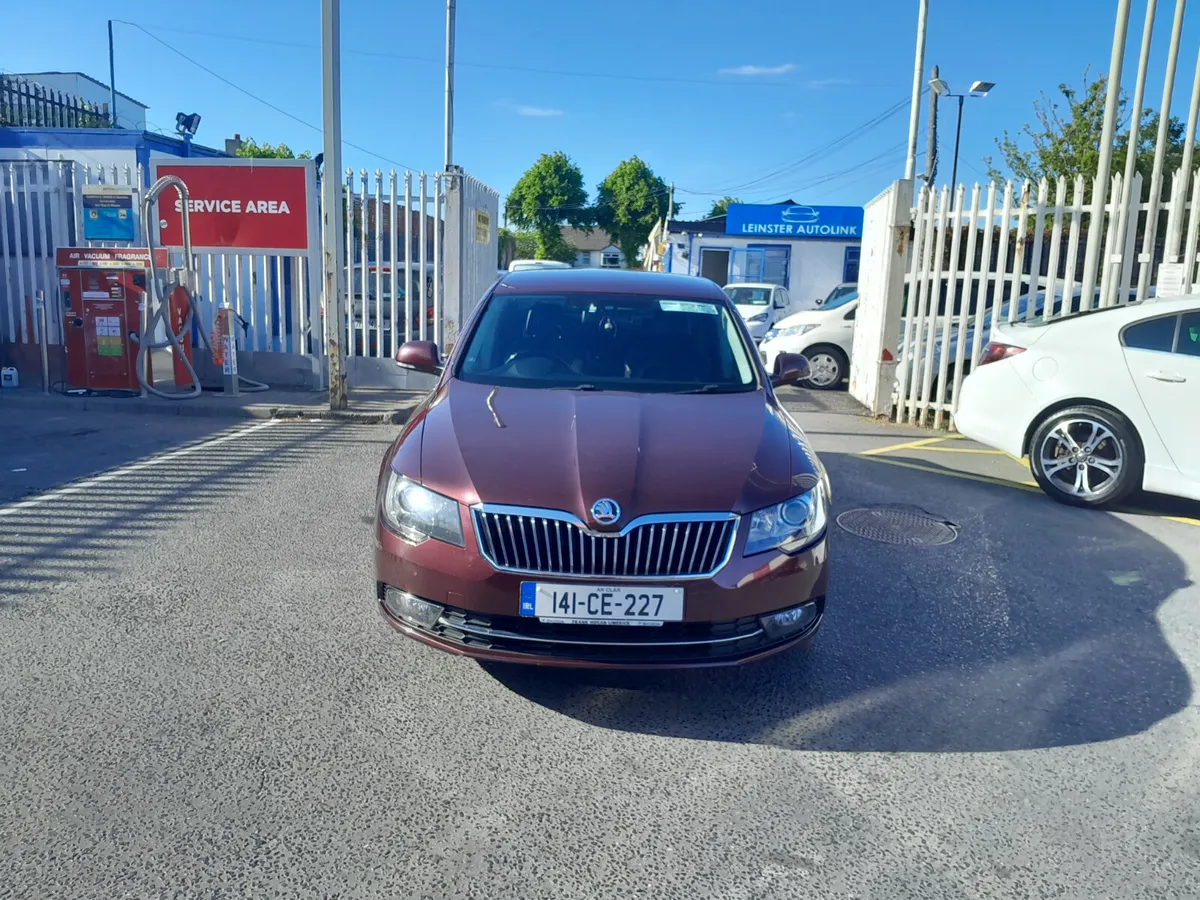 Skoda Superb 1.6 tdi leather - Image 2
