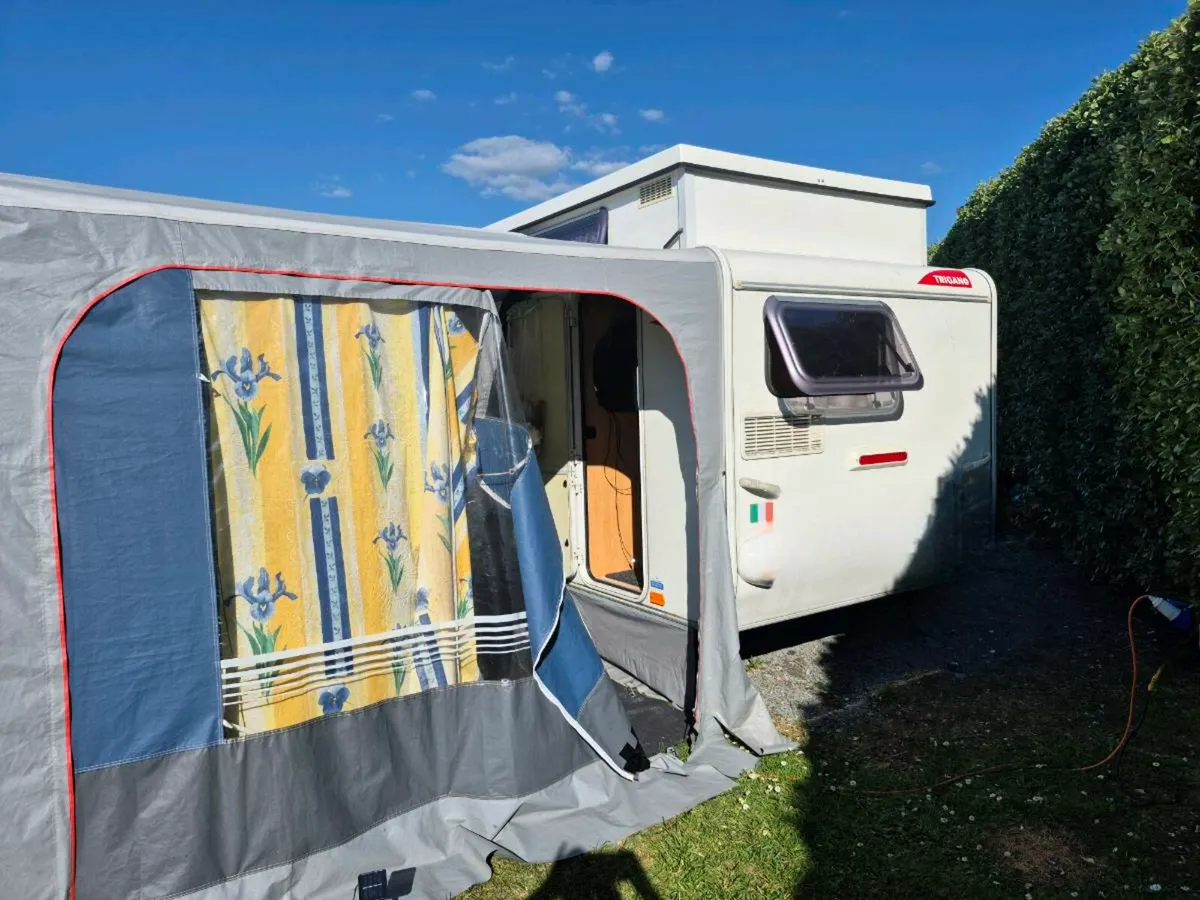 Triango Pop Top Caravan No towing licence required - Image 4