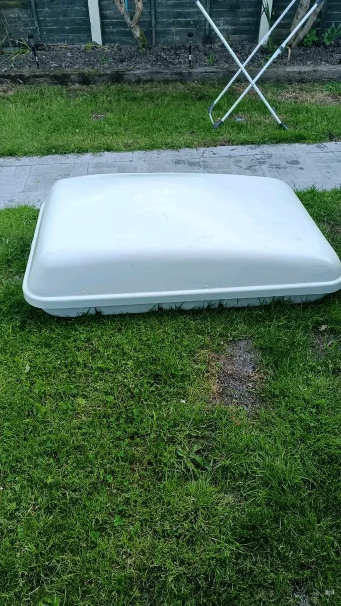 Roof box , roof bars - Image 4