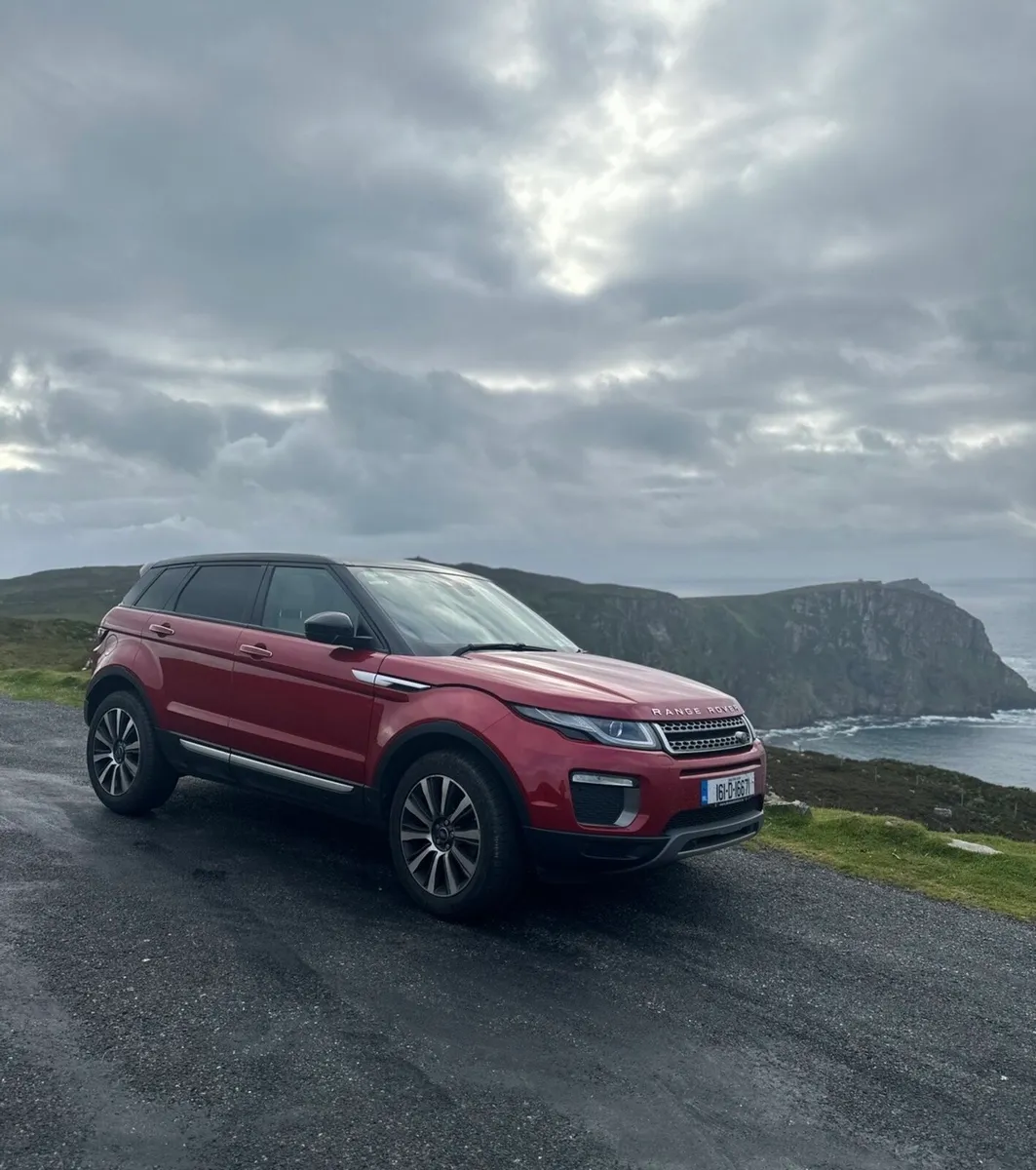 Range Rover Evoque HSE Model - Image 1