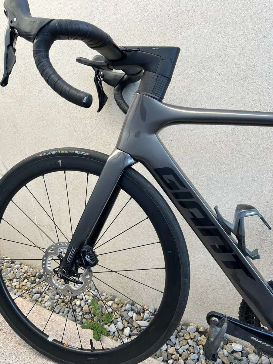 Giant propel - Image 3