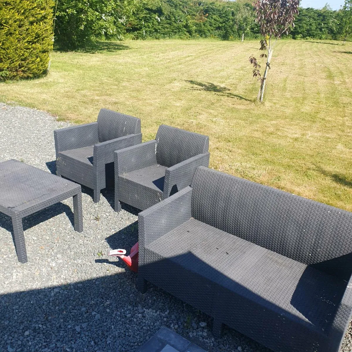 Rattan garden chairs - Image 1
