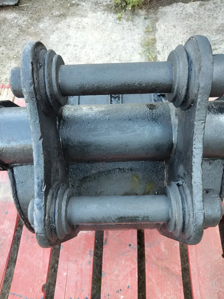 Bucket - Digging  - 16 Inch Width - Image 4