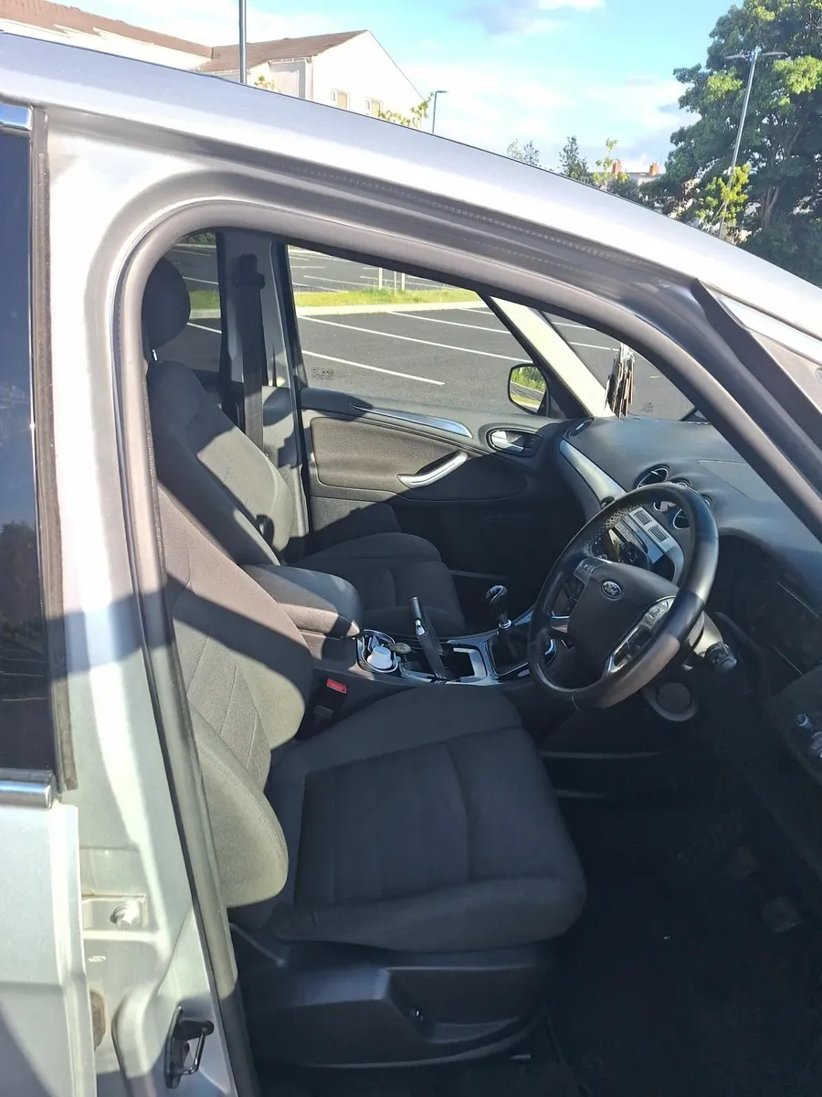 Ford S-Max 2012 - Image 3