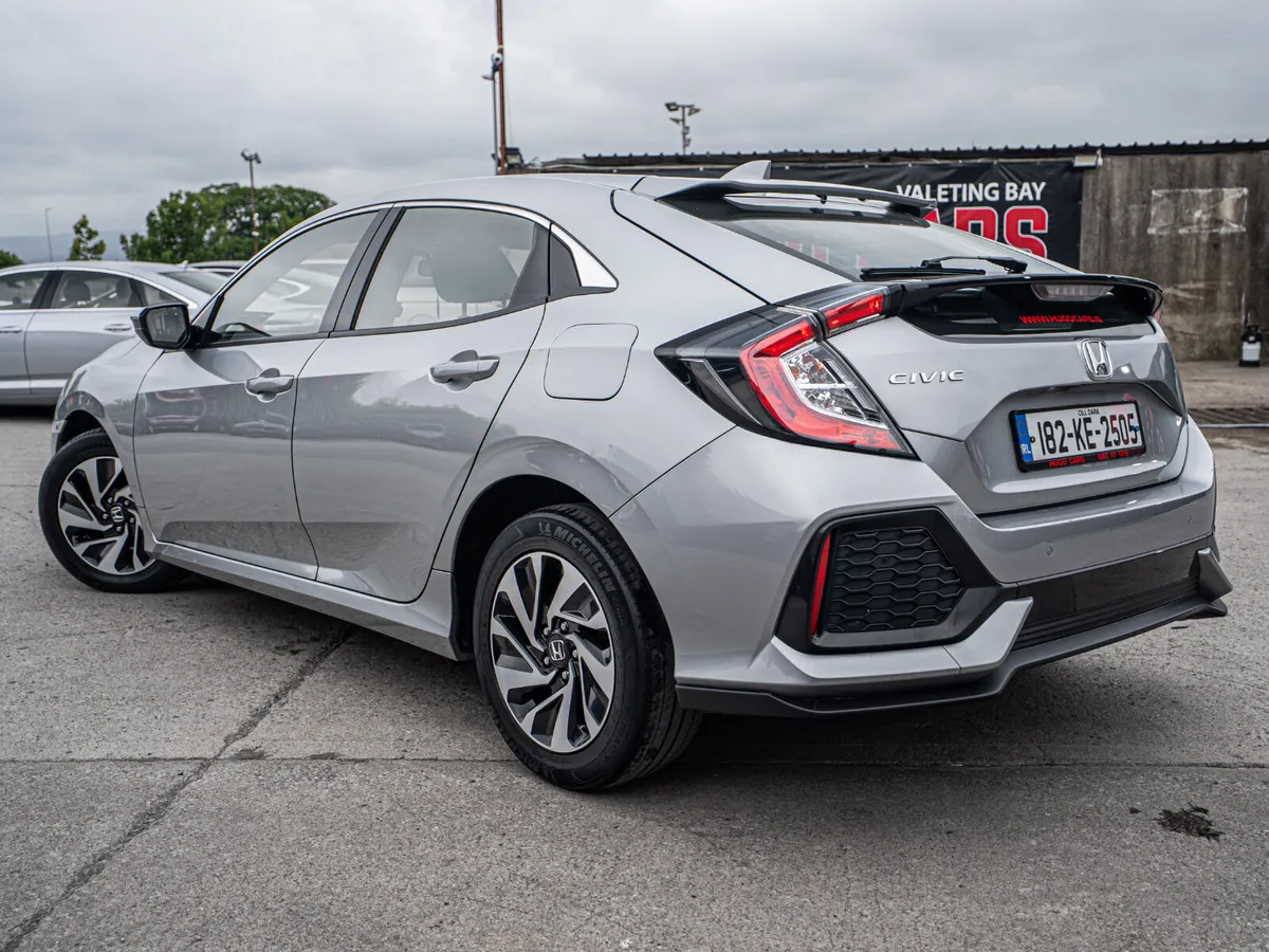 182 Civic VTEC 1.0/Only 43k mls/1yr warranty - Image 2