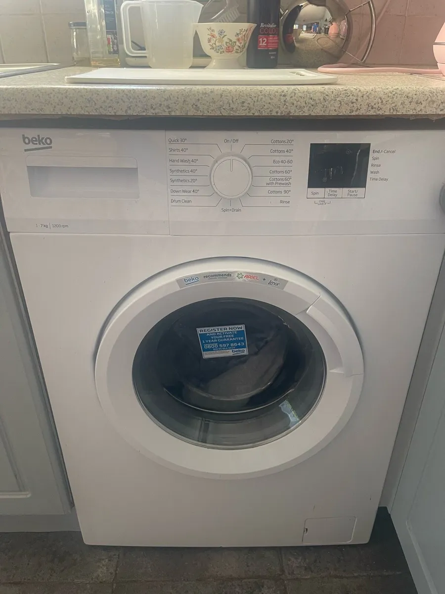 Washing machine and dryer - Image 1