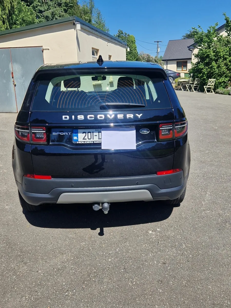 Land Rover Discovery Sport 2020 - Image 3