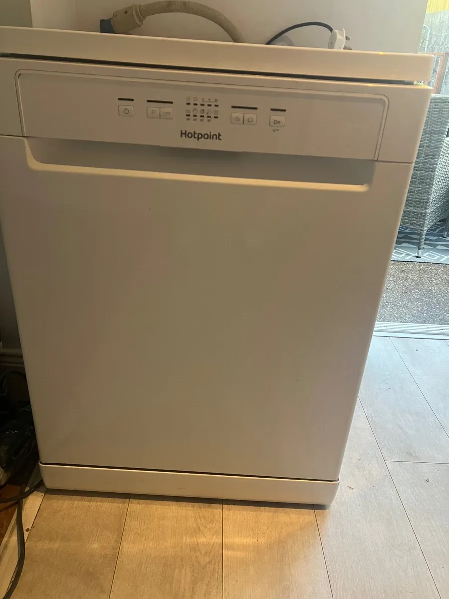 Dish washer - Image 1