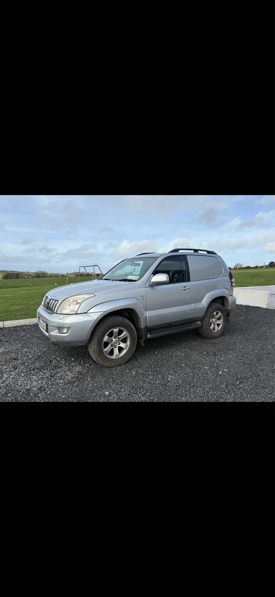 Toyota landcruiser - Image 2