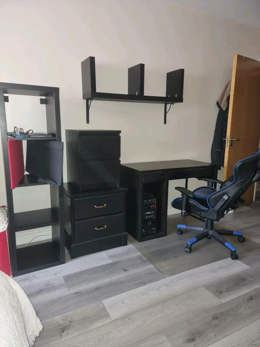 Office furniture - Image 2