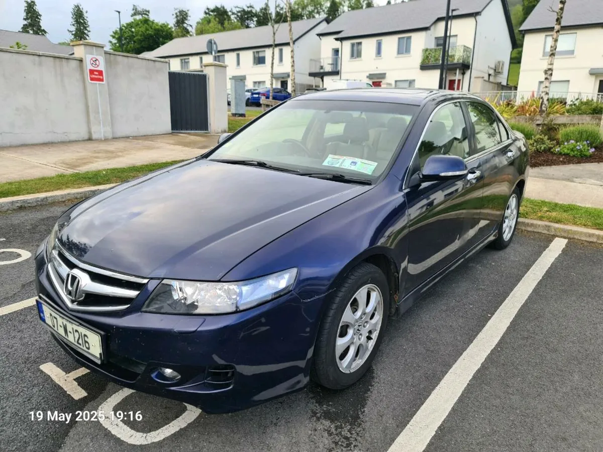 Honda Accord I-VTEC 2.0L - Image 1