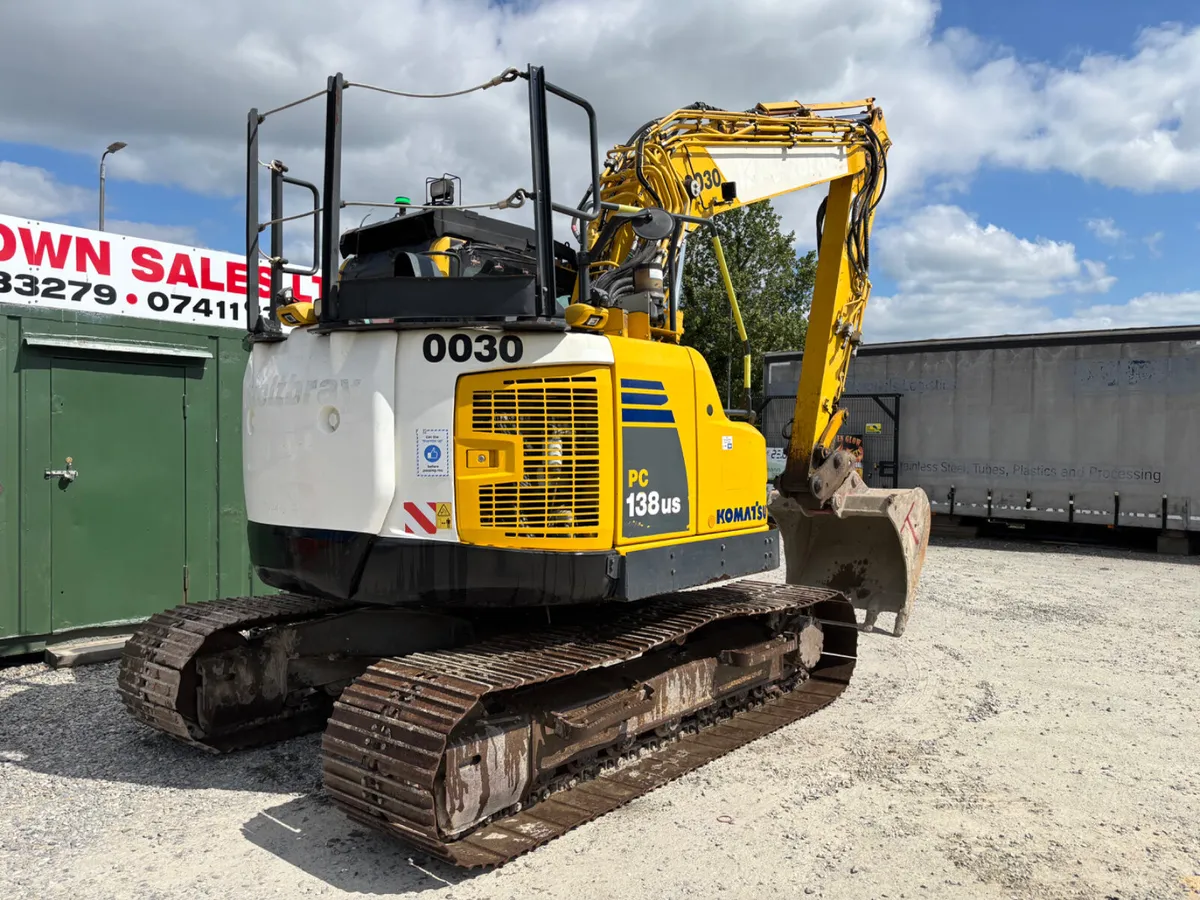 2018 Komatsu PC 138-11 US Tracked Excavator - Image 3