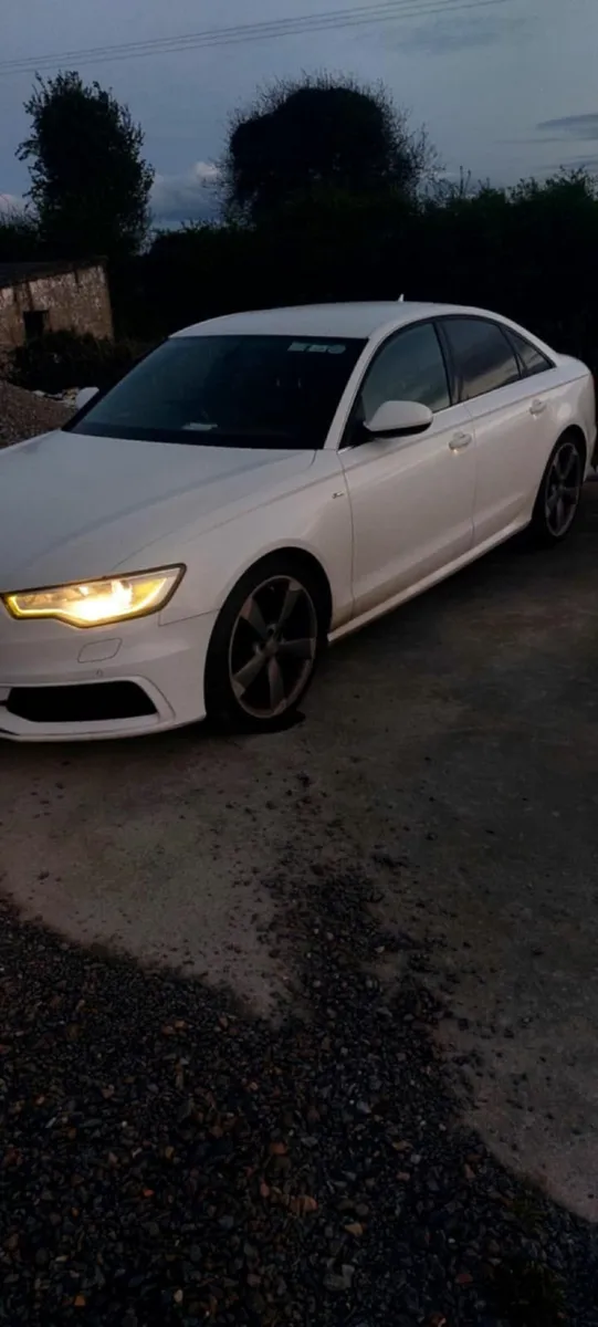 Audi A6 2012 - Image 1
