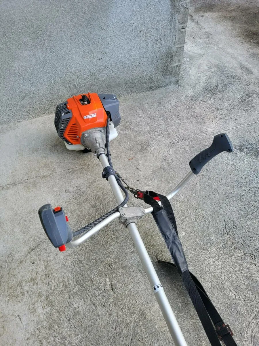 Strimmer Oleo-mac BCH 400T - Image 1