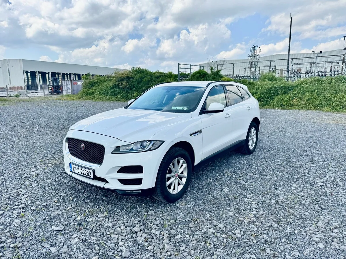 2017 jaguar F-Pace 2.0D RWD SE PURE - Image 1
