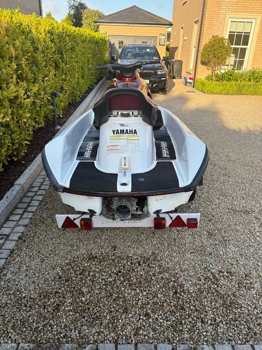 Jet ski - Image 2