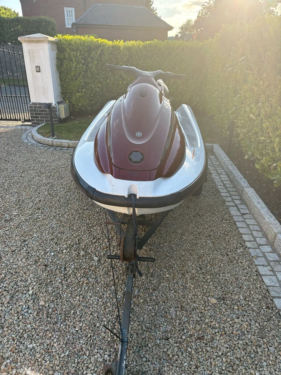Jet ski - Image 4