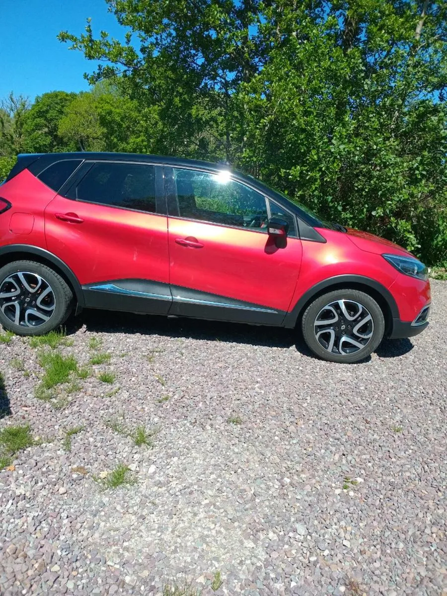 Car - Image 3