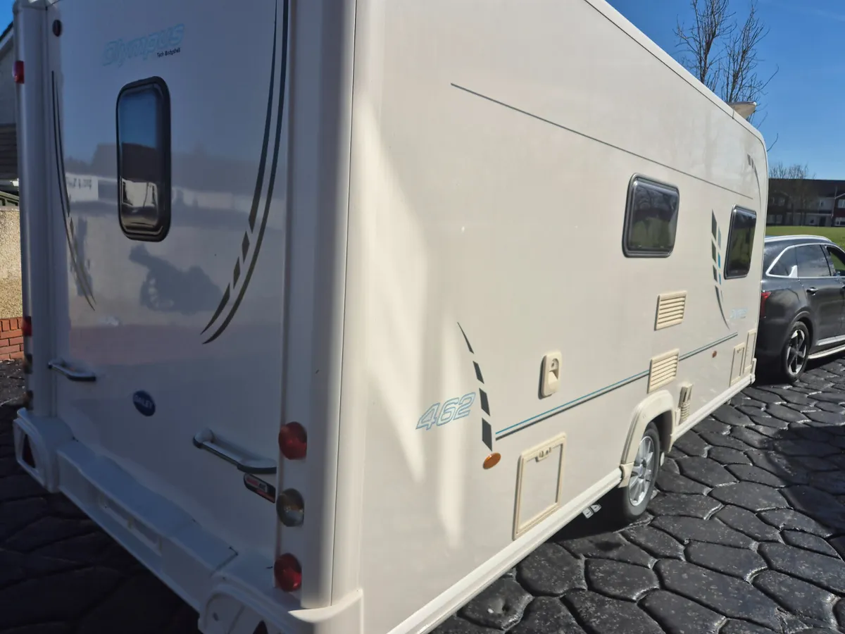 2011  Bailey Olympus 462 With Motor Movers - Image 3